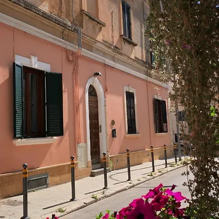 Apartament Oriental Design Nel Centro Di Lecce